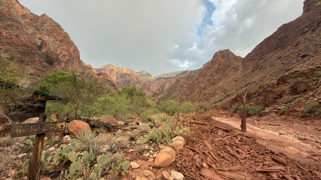 One Dead, 15 People Unaccounted For After Flash Flooding at the Grand Canyon