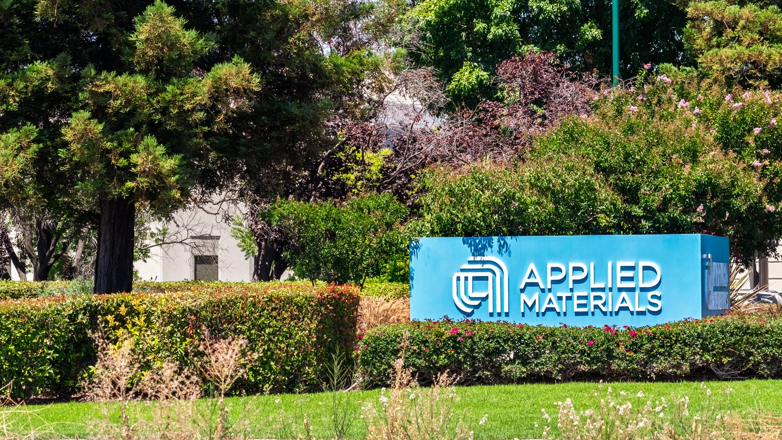 Applied Materials: July Purged Positioning, Not The Thesis