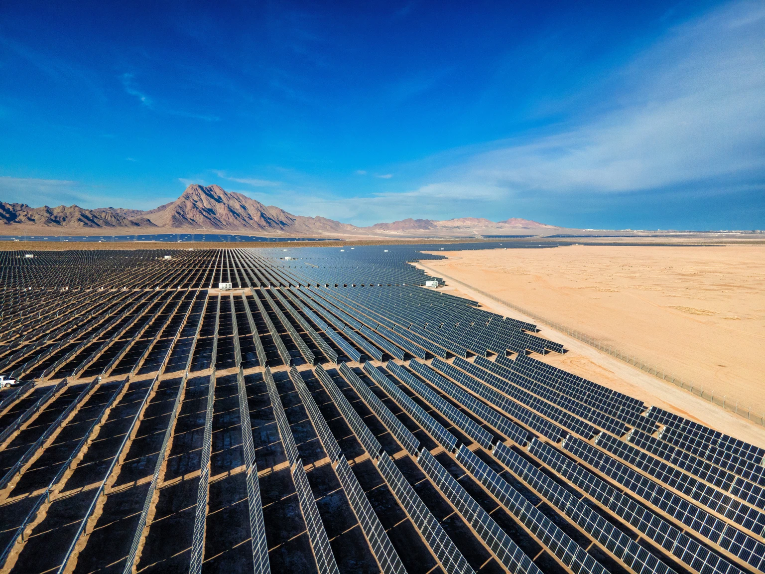 Energy Vault: Deeper Cash Burn And Rising Debt Dull Enthusiasm Around Revenue Surge (NYSE:NRGV)