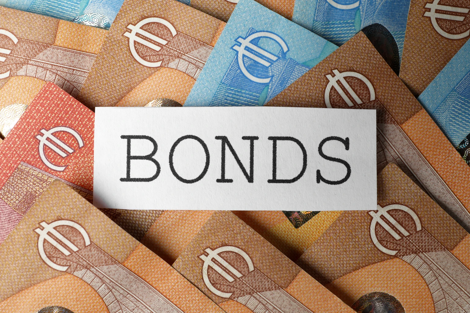 Higher Yields, Different Risk: How EM Local Currency Bonds Fit Into A Fixed Income Portfolio