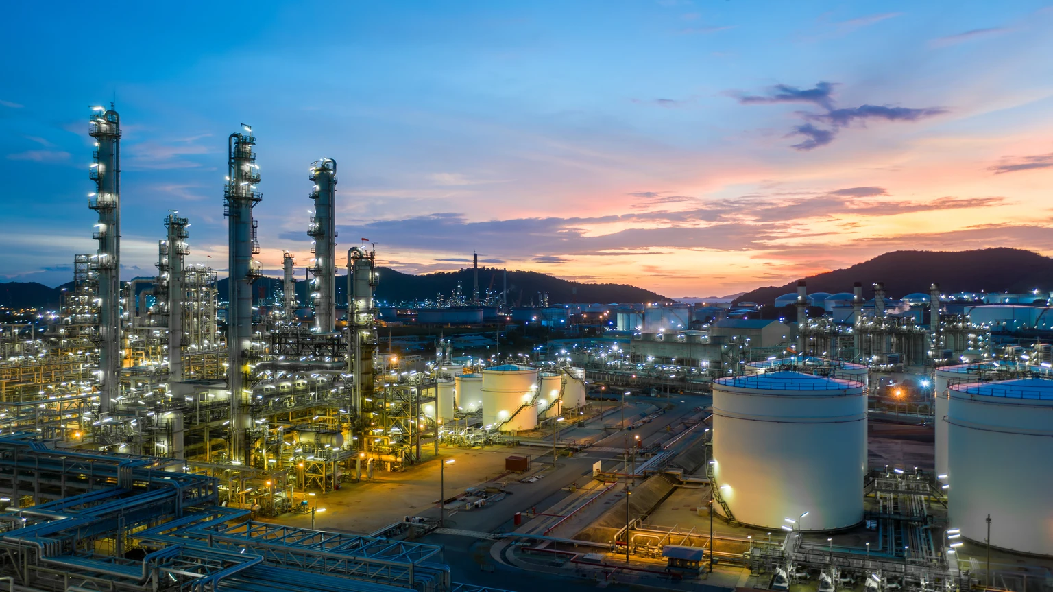 AES Corporation: GIP And EQT See Long-Term Value, But Shareholders Are Capped At $15