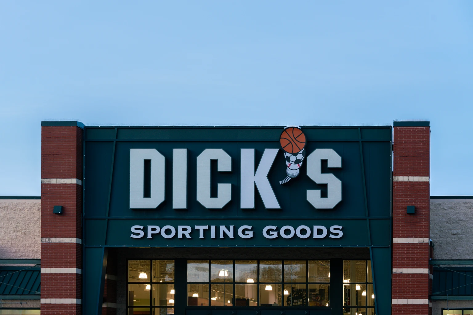 DICK'S Sporting Goods: A 31% Selloff Was Too Much