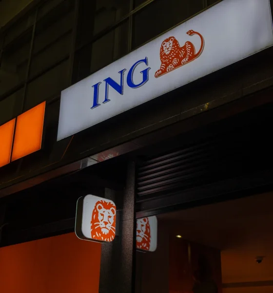 ING Groep Stock: Premium Valuation Justify Profit Taking Following Q2 Earnings (NYSE:ING)