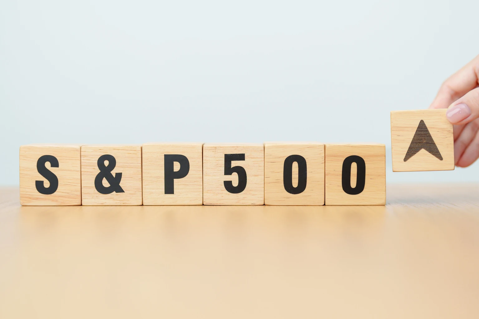 S&P 500 Hits New High On Delayed And Reduced Rate Hike Expectations