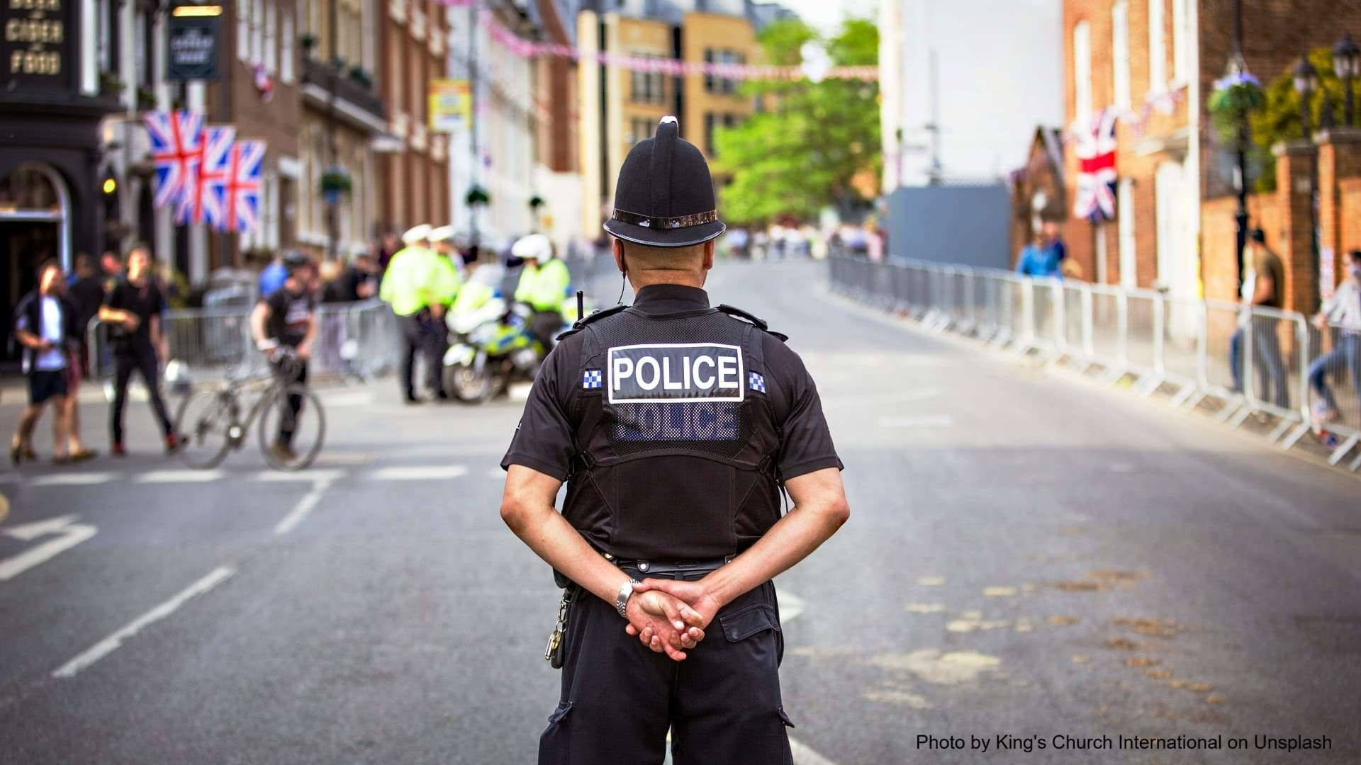The narrative and the numbers: how does migration affect crime?