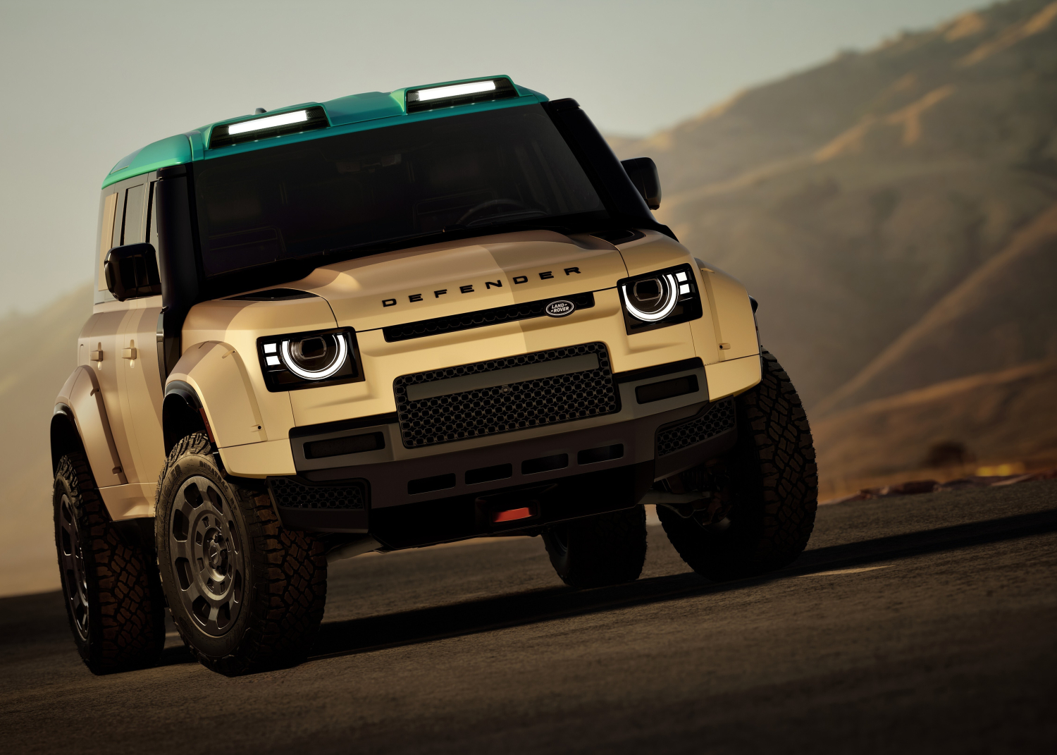 Land Rover Unveils Road-Legal Defender Dakar SUV With 626 Horsepower