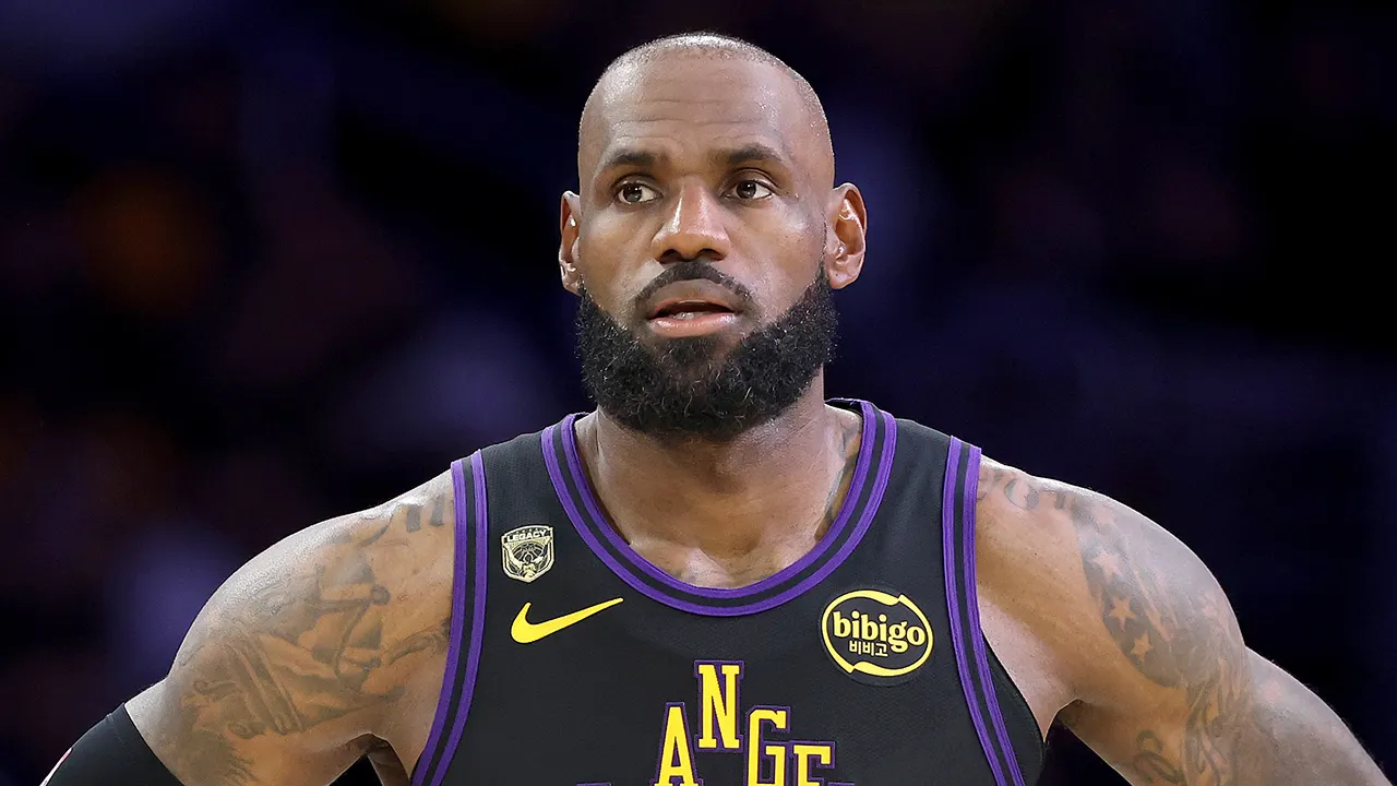 LeBron James' LLC was in business with Mark Walter' Guggenheim: report