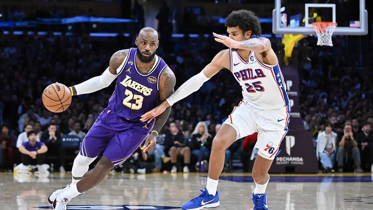 LeBron's 76ers move makes Philly's games StubHub's most popular