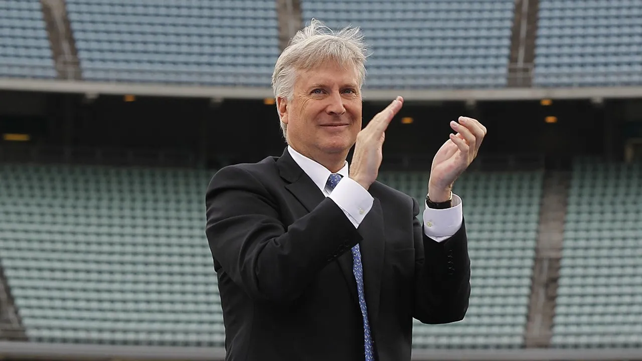Mark Walter's insurer agrees to cut $6.5B in investments amid probe