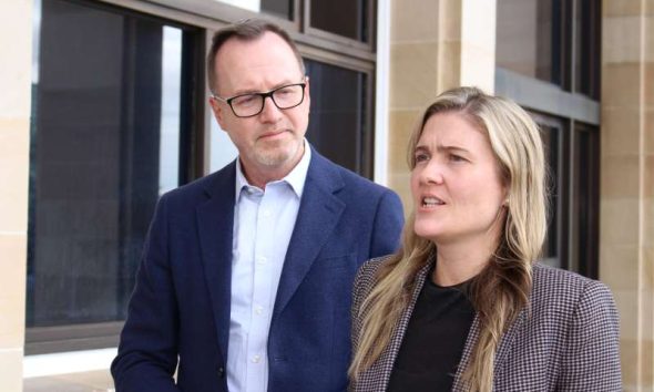 Greens MP demands apology over antisemitic accusation