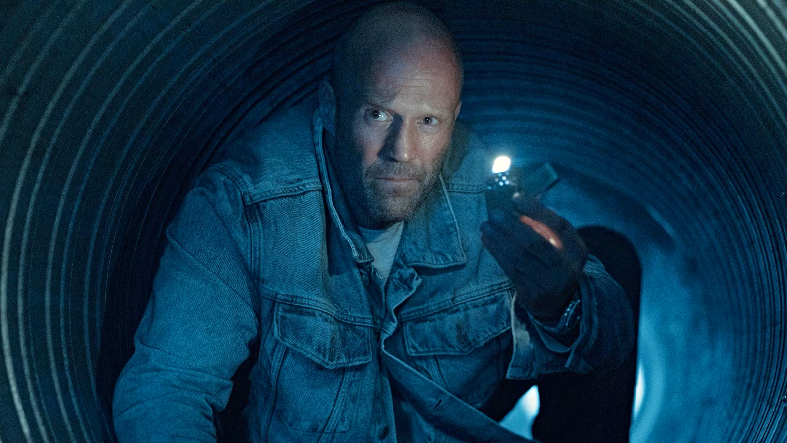 Jason Statham in Mutiny