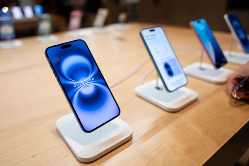 should staff phones be owned at all?