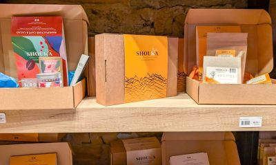 Premium Product Presentation Builds Customer Trust