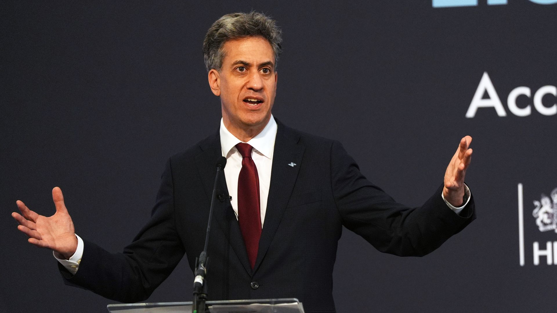 <a href='https://news.sky.com/story/politics-latest-andy-burnham-labour-kemi-badenoch-tories-nigel-farage-reform-12593360?postid=12252391#liveblog-body'>Miliband summons top Israeli envoy over 'unacceptable and destructive' settlement project</a>