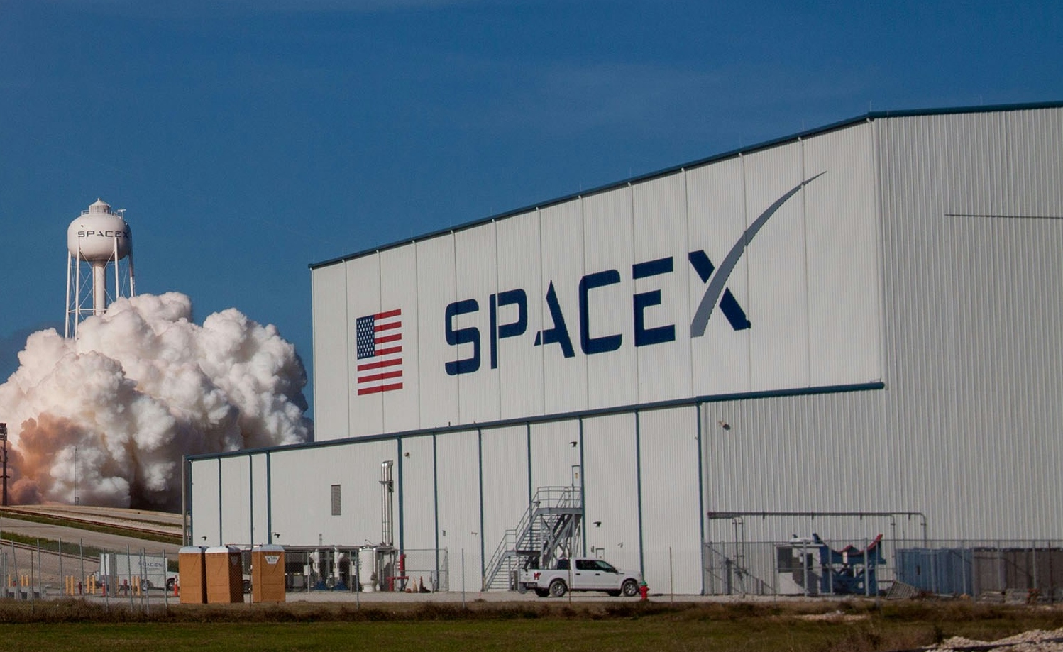 SpaceX posts $US541m loss in first report since IPO