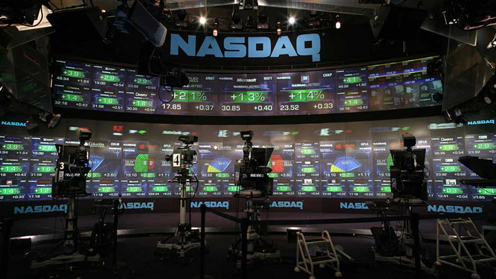 Stock Market Today: Nasdaq Rally Tops Dow; Cisco, Cerebras, Coach Firm Tapestry Plunge But Credo Tech, Seagate Rally