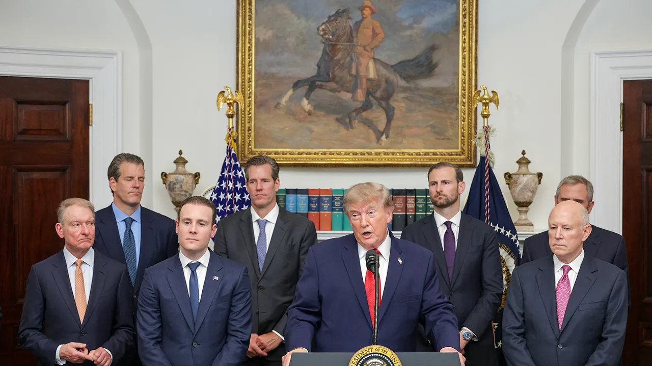Trump hosts White House crypto summit to advance CLARITY Act bill