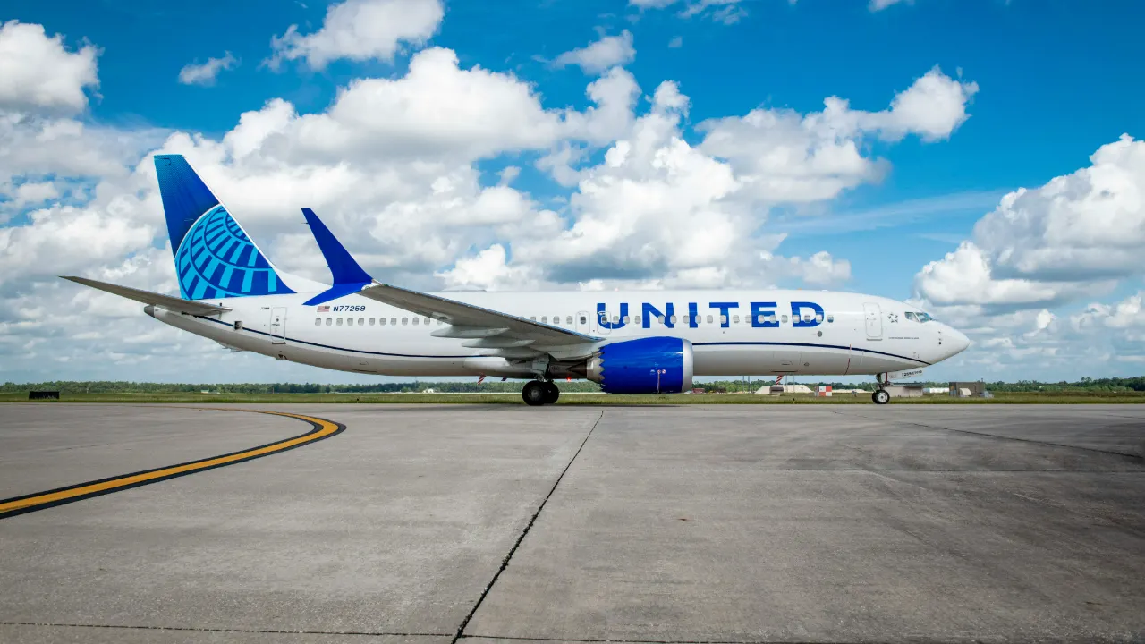 United Airlines announces new international routes from key hubs