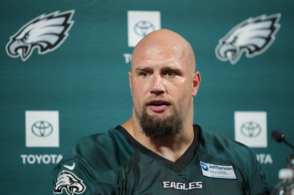 Eagles offensive lineman Lane Johnson may retire after 14th season