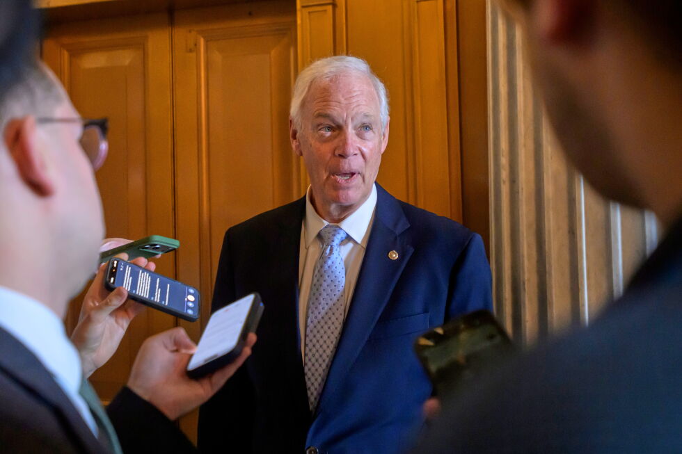 Senators exit without meeting Trump's demands for voting bill