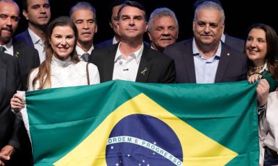 Bolsonaro picks his running mate for October presidential election