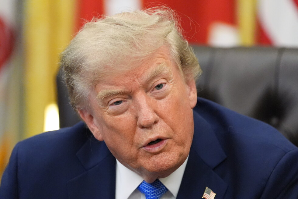 Trump to sign executive order on vaccine schedule