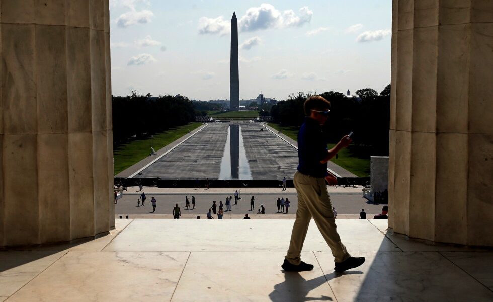 Trump blasts Pirro after she drops Reflecting Pool vandalism case