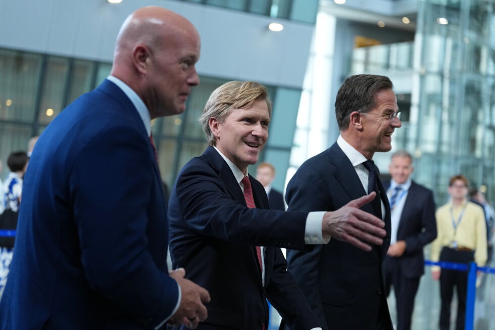 Pentagon presses NATO allies to boost Europe's defense