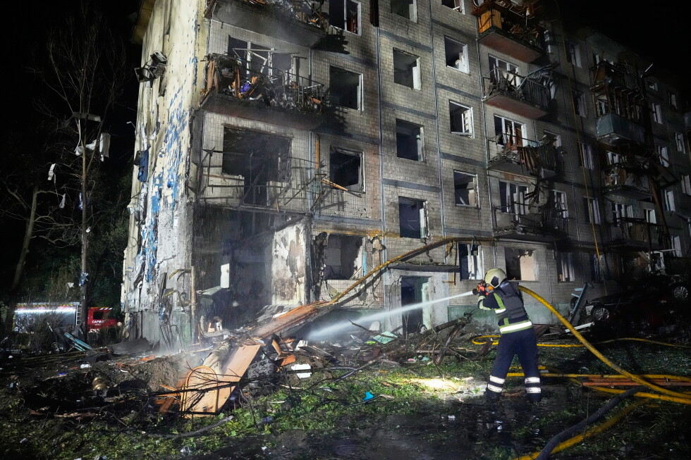 Russian missile attack on Ukrainian capital kills at least 3, wounds over a dozen