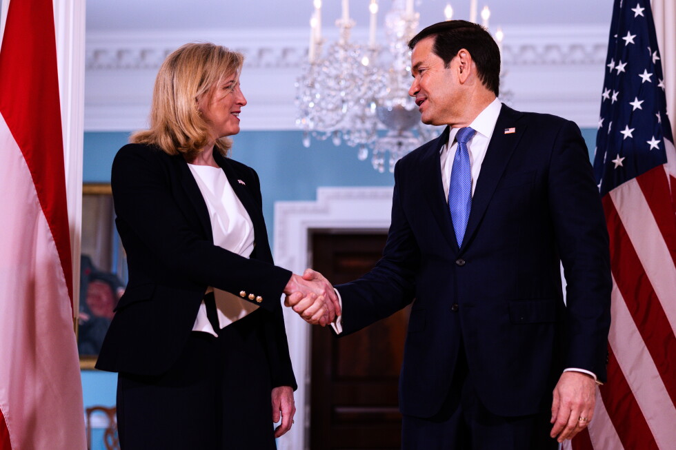 Austria and Greece play a part in push to get US and Iran to negotiate