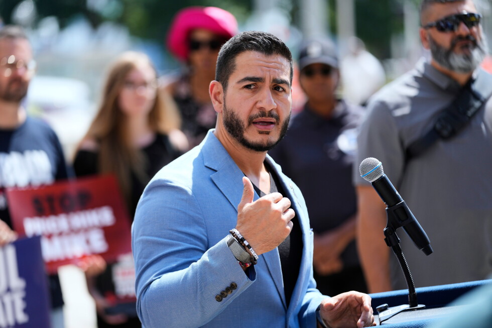 Michigan Democrats aim to fight Trump but must stop infighting first