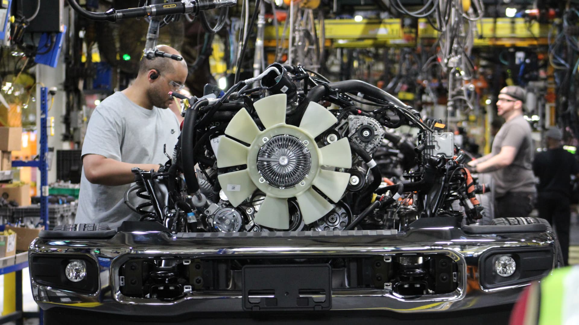 Ford announces $1 billion investment at Kentucky plant