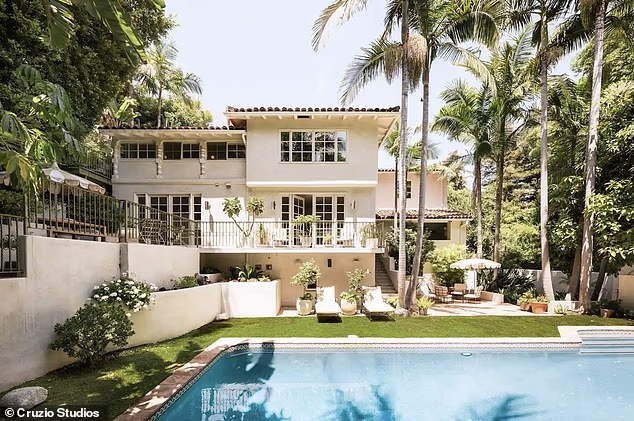 Aubrey Plaza has sold the Los Angeles home that she shared with her late husband at a loss just weeks after welcoming her first child