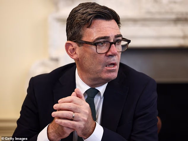 The Maldives today demanded talks with Andy Burnham over the future of the Chagos Islands as it renewed a sovereignty claim to the vital archipelago