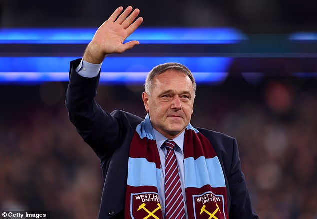 Legendary former West Ham goalkeeper Ludek Miklosko has died aged 64 after a cancer battle