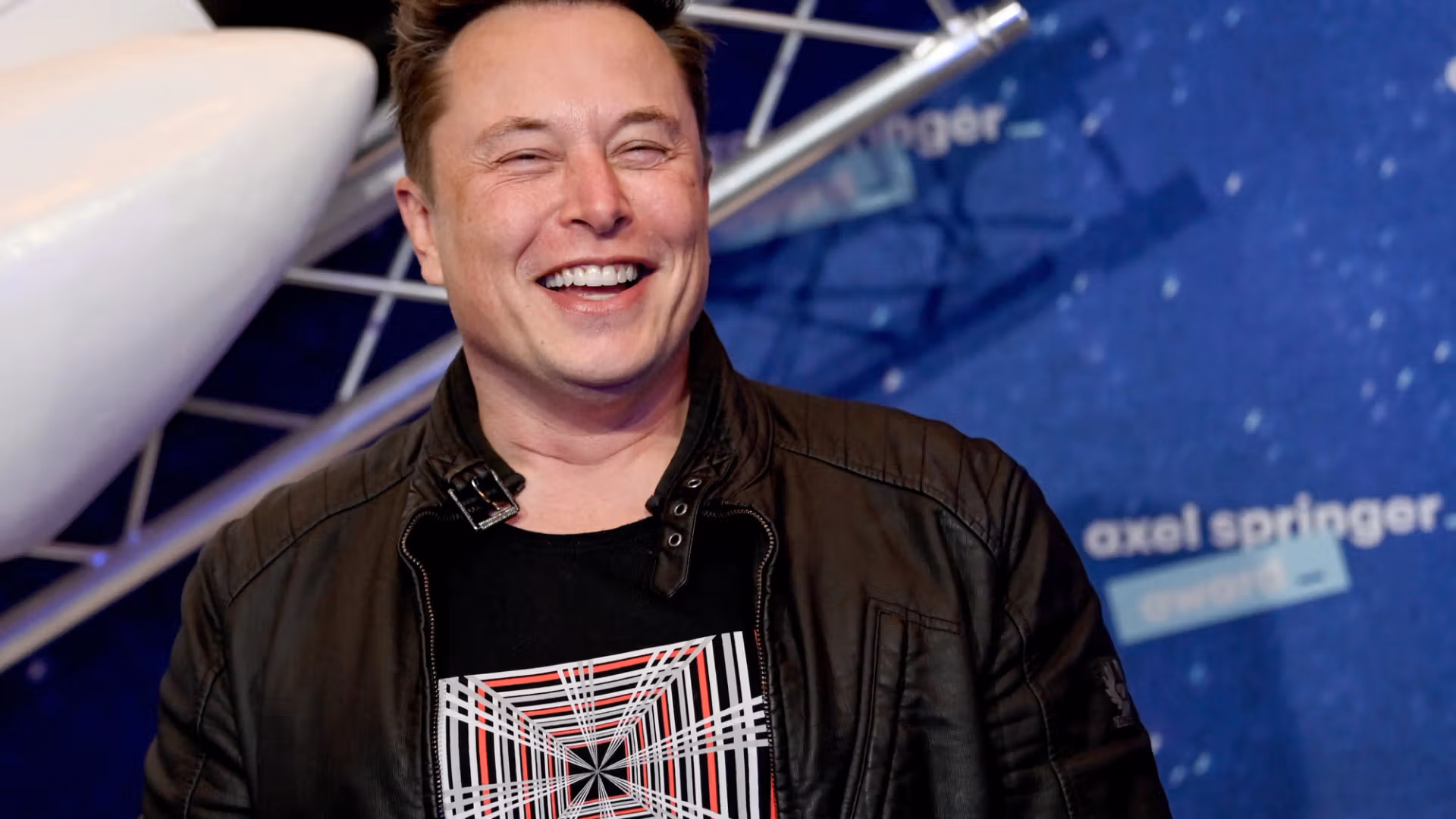 Elon Musk's X brings bitcoin (BTC) and stock trading closer to the timeline