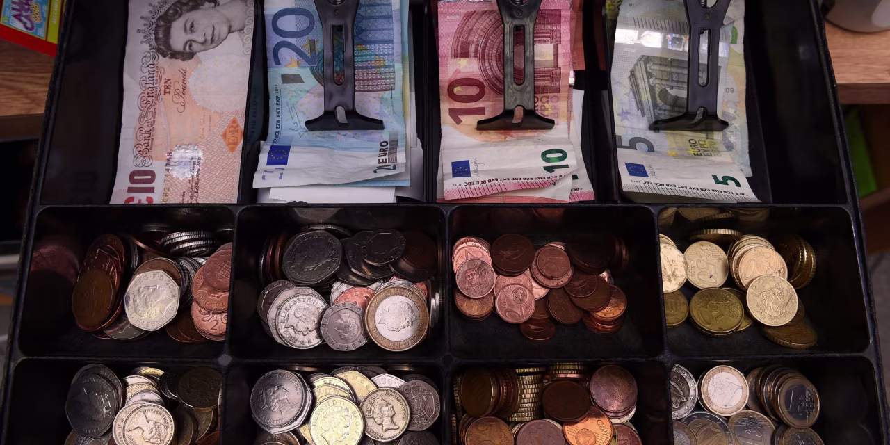 Eurozone Retail Sales Fall 0.6% While German Factory Orders Climb