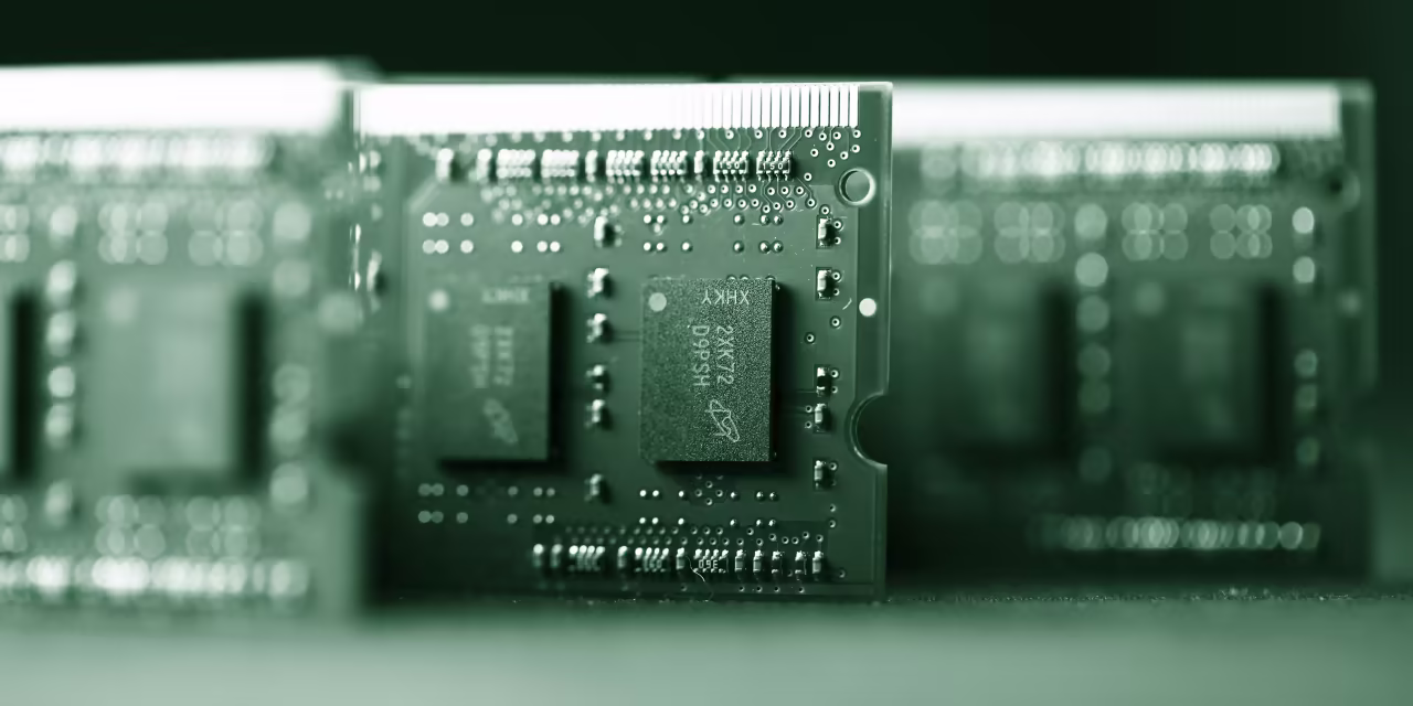 Micron Stock Closes Above $1,000. Why It’s Not What It Seems.