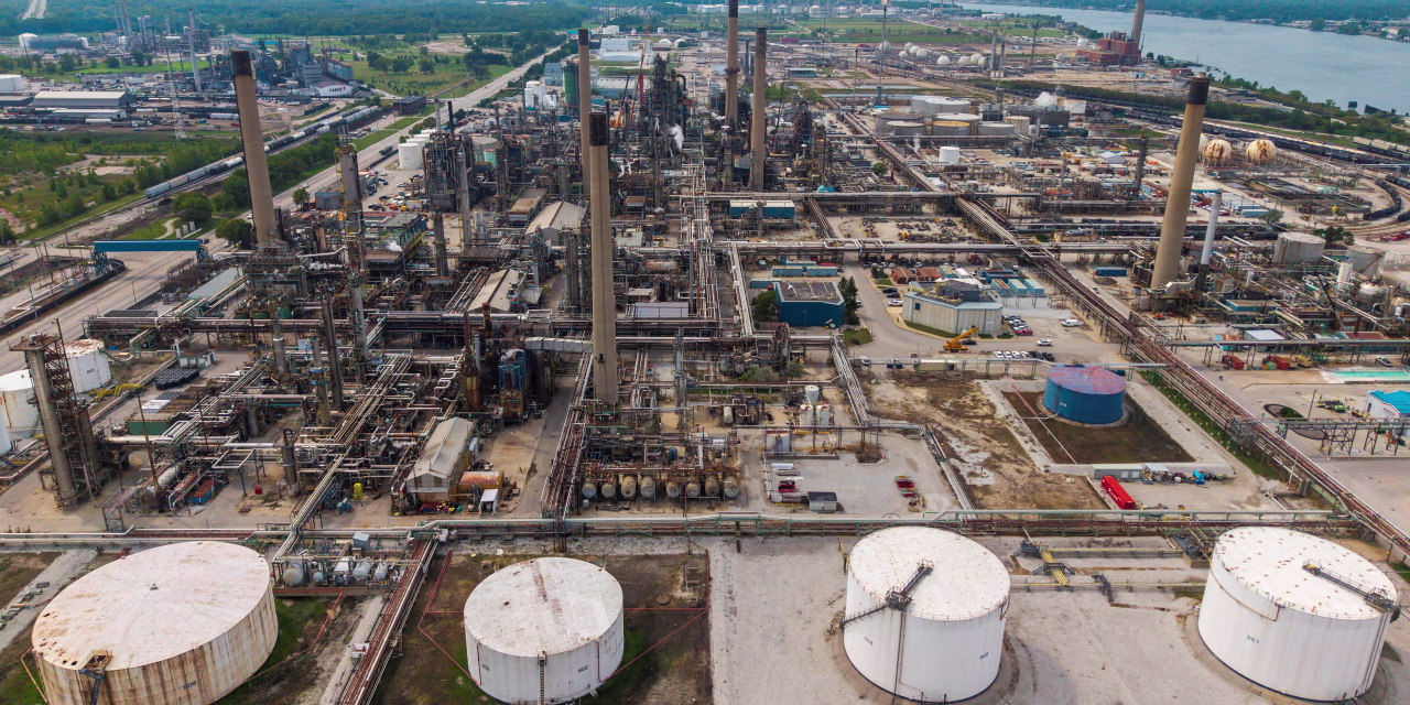Oil Near $100 Threatens U.S. Stocks’ Stellar Run