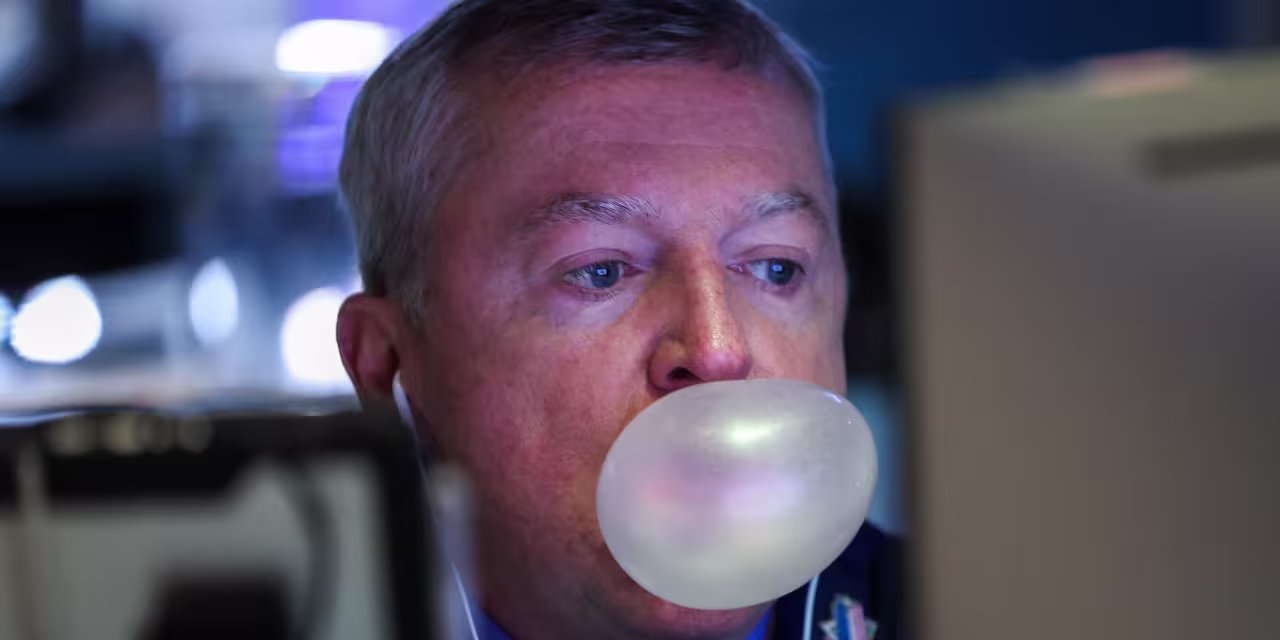 Five Warning Signs the AI Stock Bubble Is in Its Final Stages