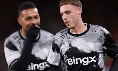 BRENTFORD, ENGLAND - SEPTEMBER 18: Morgan Rogers and Cole Palmer of Chelsea react as they warm up before the Premier League 2026/27 match between Brentford and Chelsea FC at Gtech Community Stadium on September 18, 2026 in Brentford, England. (Photo by Ryan Pierse/Getty Images)