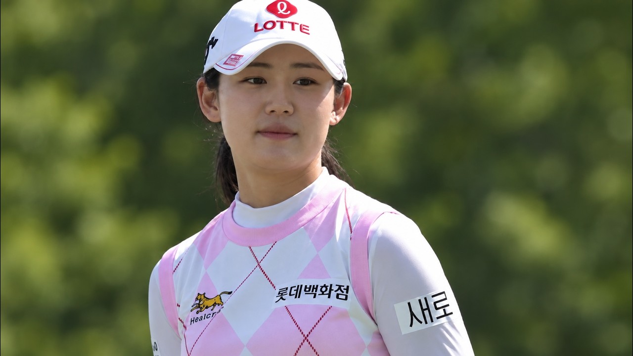 Youmin Hwang and Yunseo Yang 2026 Hana Financial Round 3