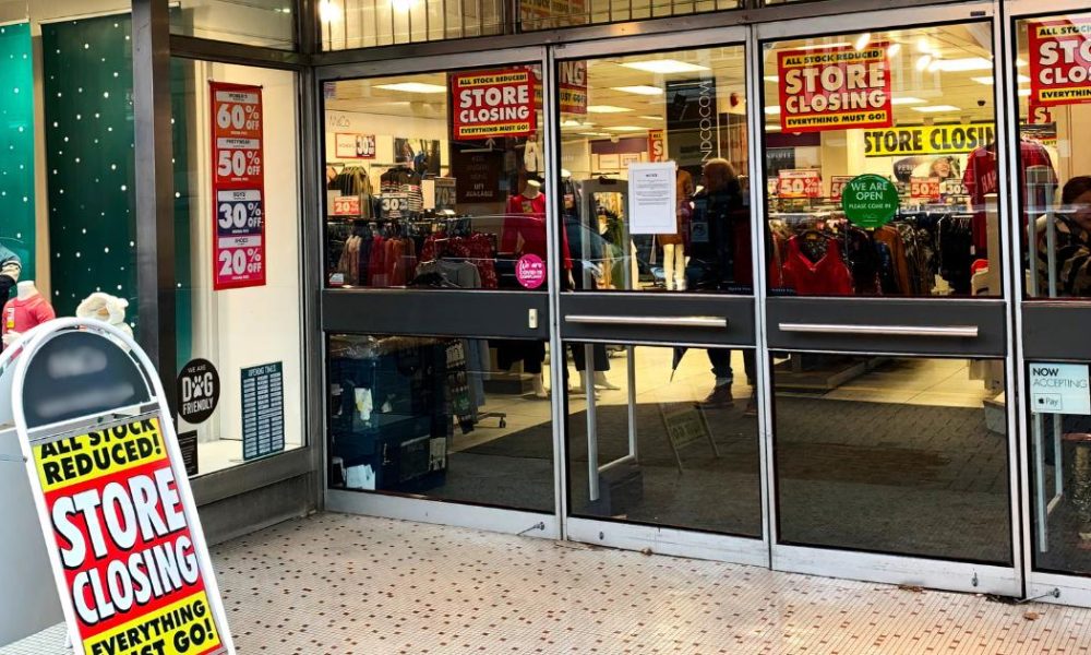 Leading Labels launches closing down sales at all 15 stores