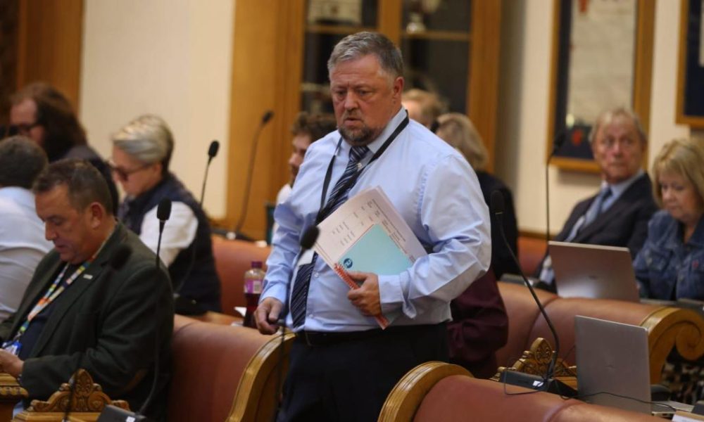 Bolton Council backed Reform motion on housing impact