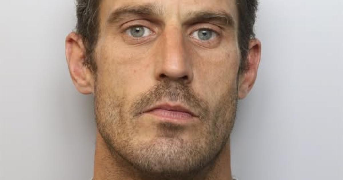 Manhunt in Scarborough area by police after serious assault