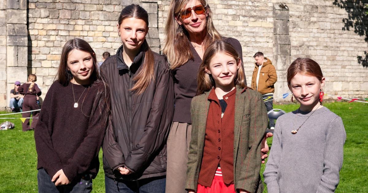 Amanda Owen judges dog show in York Museum Gardens
