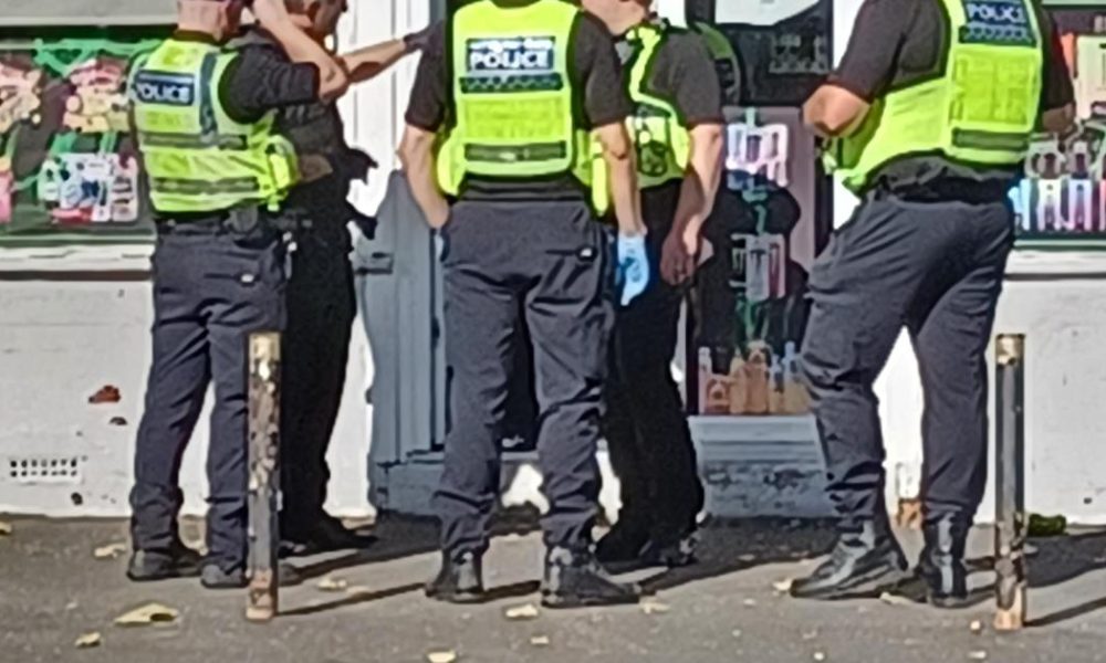 Magistrates reject police bid to close York vape shop