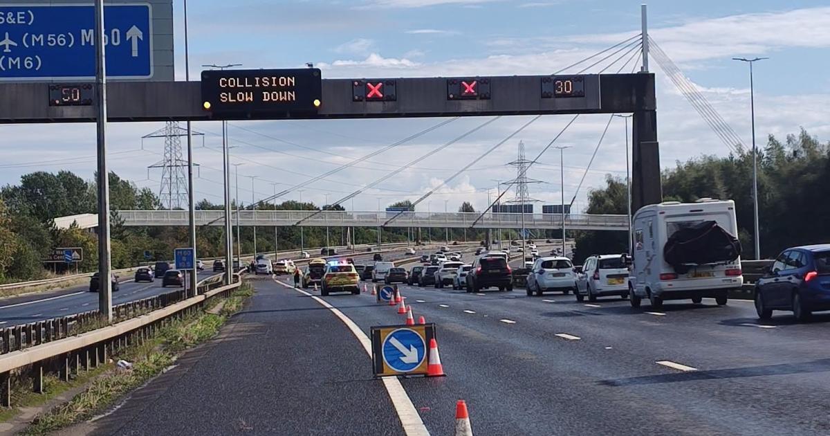 Drivers who ignored M60 lane closures after crash 'reported'