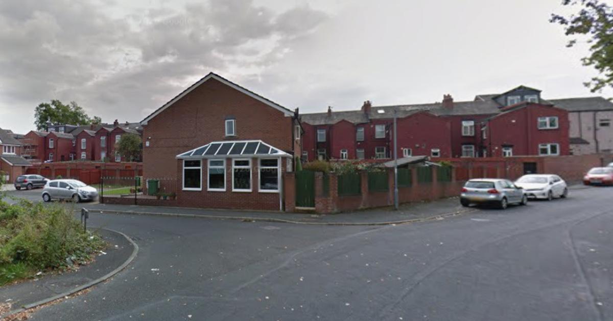 Suspected drug dealers 'with a machete' arrested in Halliwell