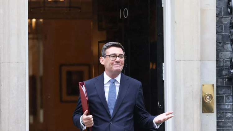 Being cautious is the riskiest thing Andy Burnham could do